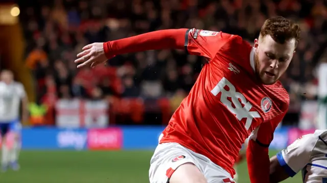 Charlton's Sonny Carey