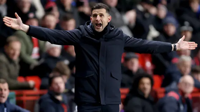 Portsmouth boss John Mousinho