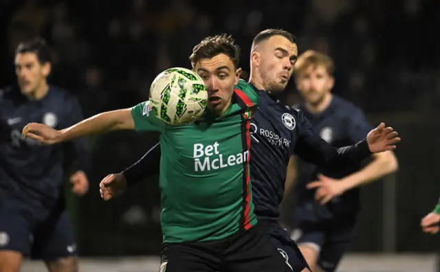 Glentoran v Larne