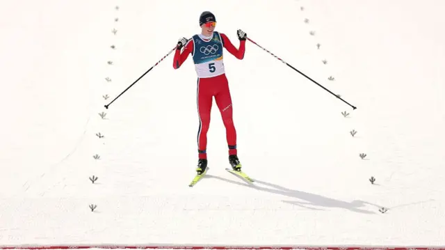 Jens Luraas Oftebro of Team Norway celebrates winning gold