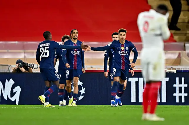 Desire Doue of Paris Saint-Germain celebrates
