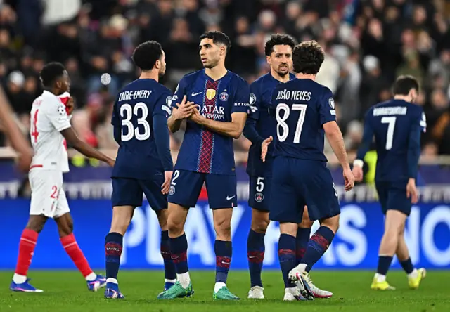 Achraf Hakimi of Paris Saint-Germain celebrates