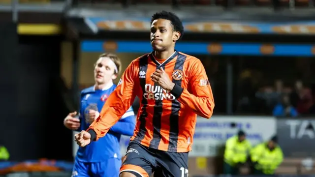 Amar Fatah celebrates