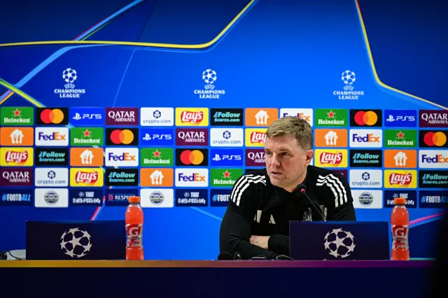 Eddie Howe at the news conference table