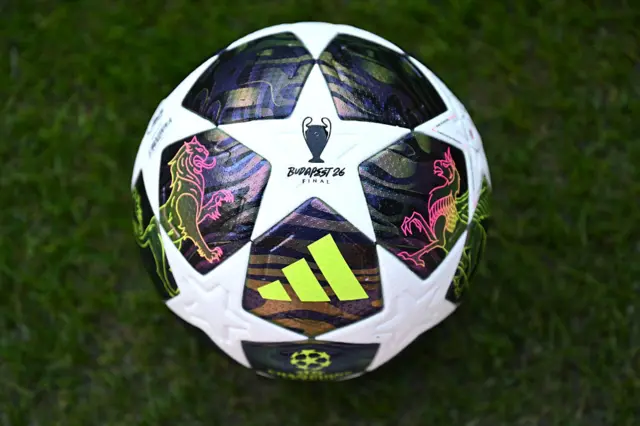 Champions League football with Budapest 26