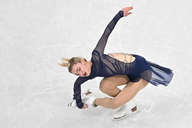 Amber Glenn competes
