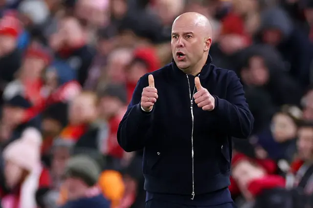 Arne Slot, Manager of Liverpool, gives a thumbs up