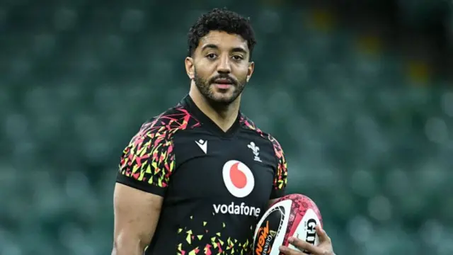 Wales wing Gabriel Hamer-Webb