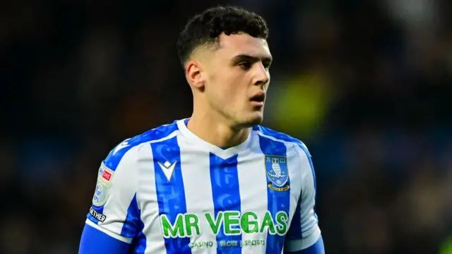 Bailey Cadamarteri in action for Sheffield Wednesday