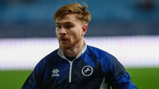 Duncan Watmore warming up for Millwall