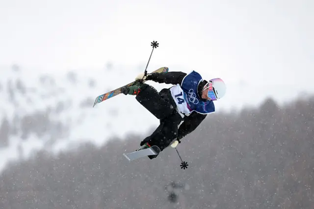Ben Harrington in men's freeski halfpipe