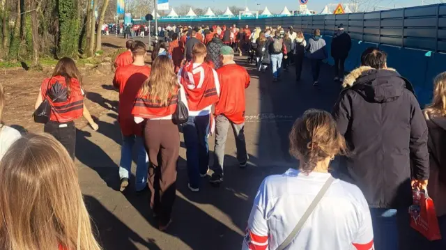 Canada fans