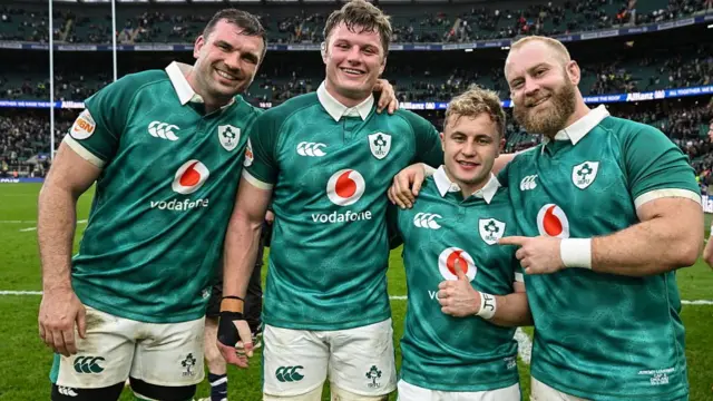Ireland players celebrate