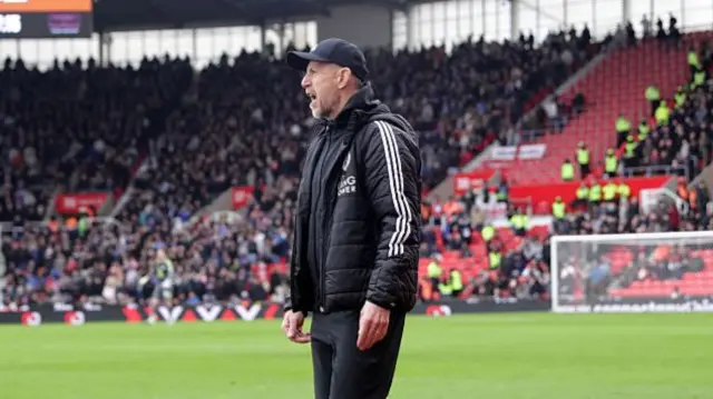 Gary Rowett shouting from the touchline