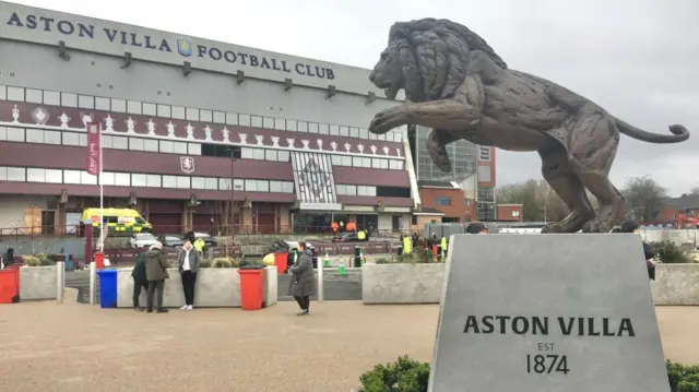 Villa Park