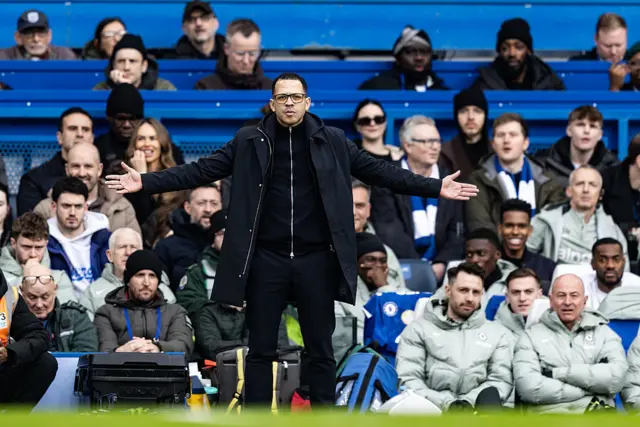 Chelsea's manager Liam Rosenior gestures