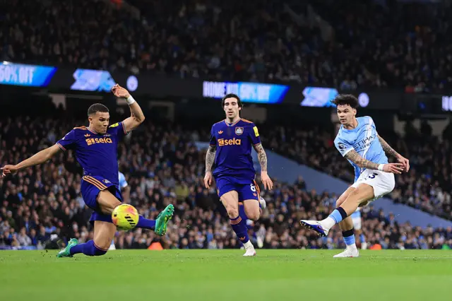 Nico O'Reilly of Manchester City scores their 1st goal
