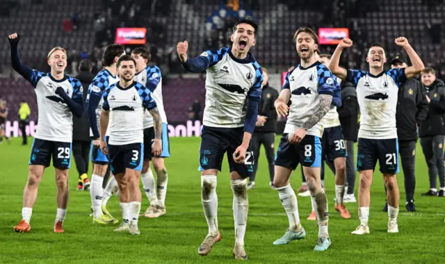 Hearts celebrate their Scottish Cup success at Tynecastle
