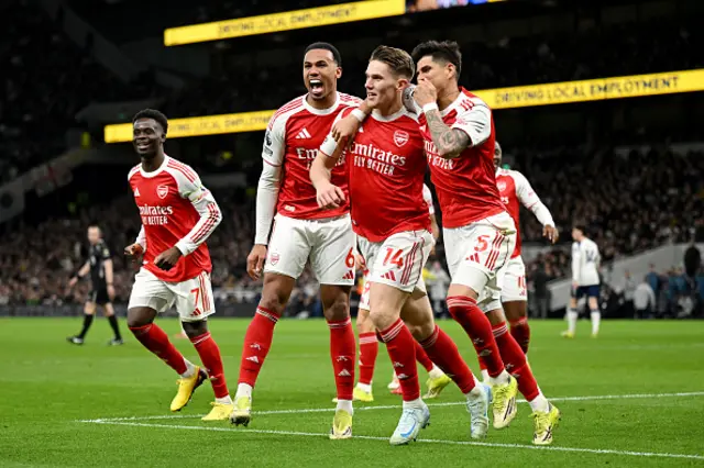 Viktor Gyoekeres of Arsenal celebrates scoring his team's second goal