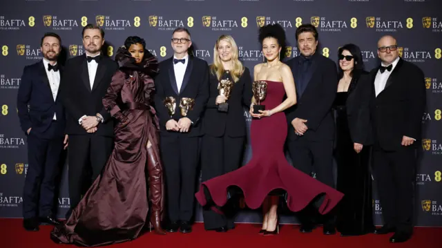 Cast and crew of One Battle After Another with their Bafta awards