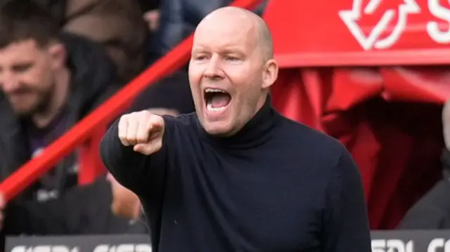 Henrik Pedersen points