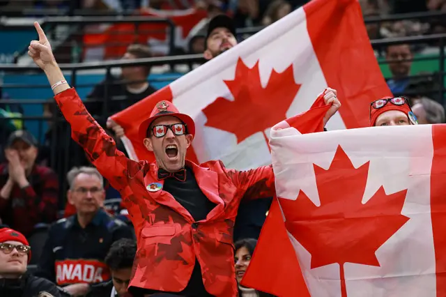 Canada fans