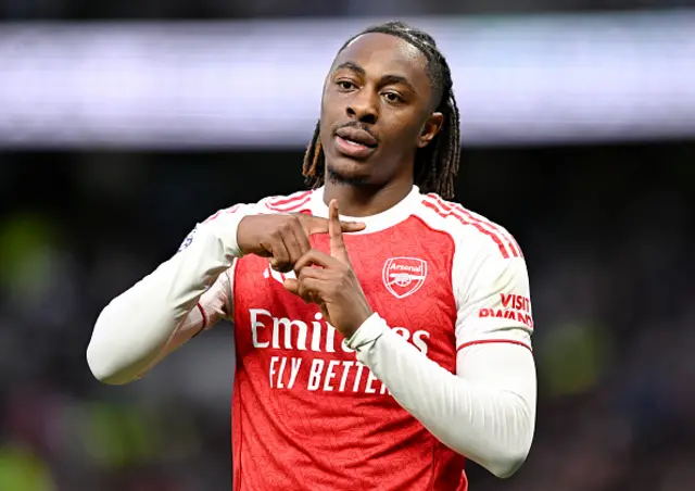 Eberechi Eze of Arsenal celebrates