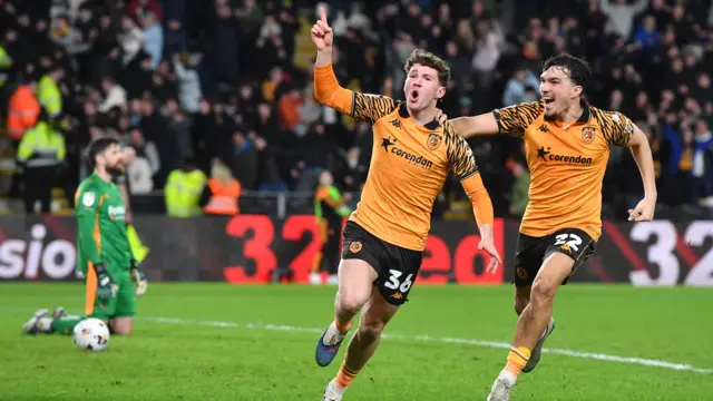 Lewis Koumas celebrates scoring for Hull