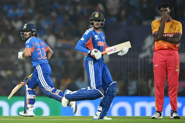 Ishan Kishan and Abhishek Sharma run between the wickets