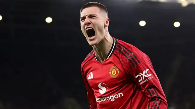 Benjamin Sesko of Manchester United celebrates their goal