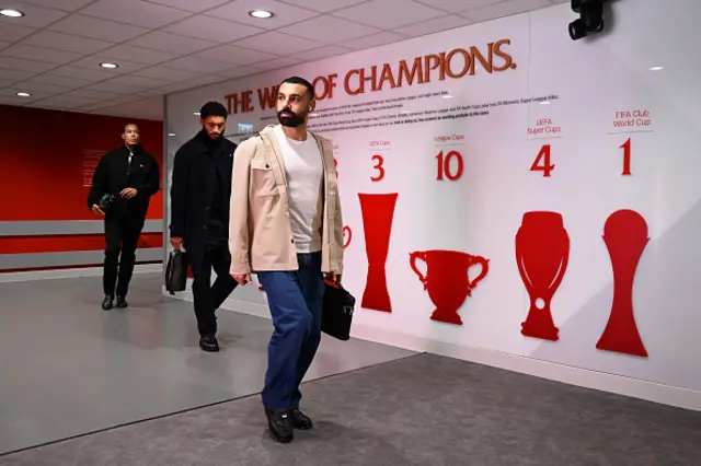 Mohamed Salah of Liverpool arrives at the stadium