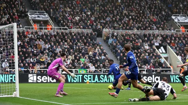 Beautiful Premier League Live: Action From Seven Games Including Afc Bournemouth V Sunderland - Score, Text Updates & Commentaries View in 4K Beautiful Premier League Live: Action From Seven Games Including Afc Bournemouth V Sunderland - Score, Text Updates & Commentaries View in 4K