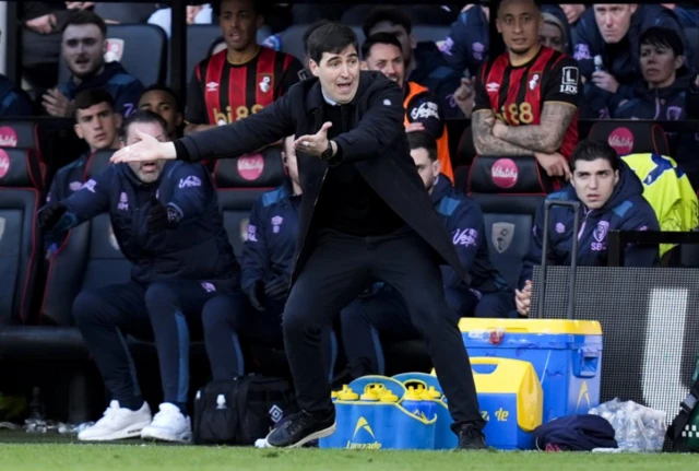 Bournemouth manager Andoni Iraola