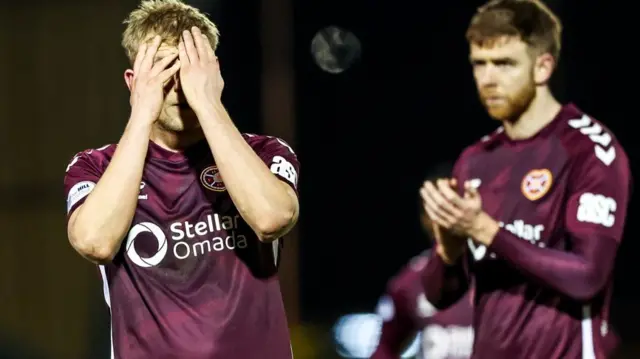 FT: St Mirren 1-0 Hearts