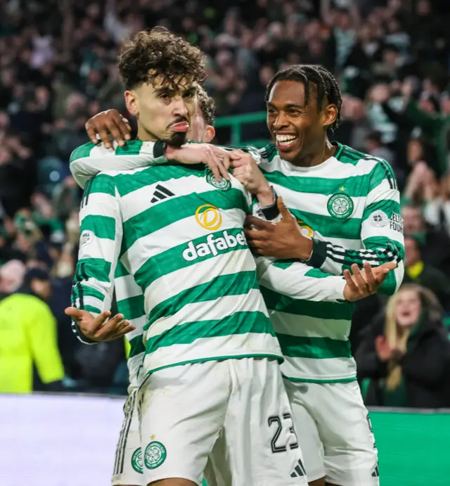 Celtic 2-1 Dundee