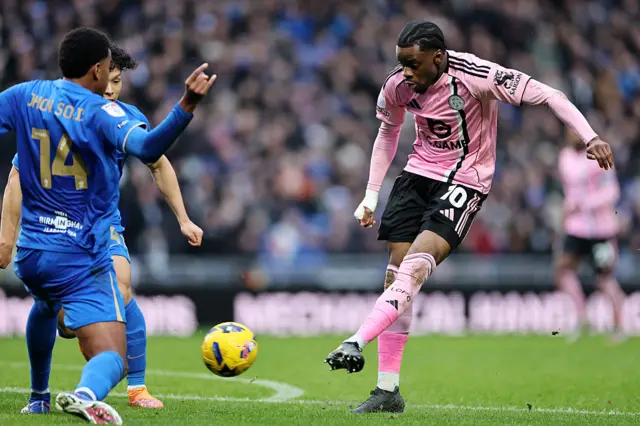 Stephy Mavididi of Leicester City in action