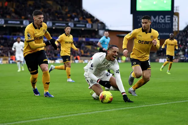 Joao Pedro being fouled