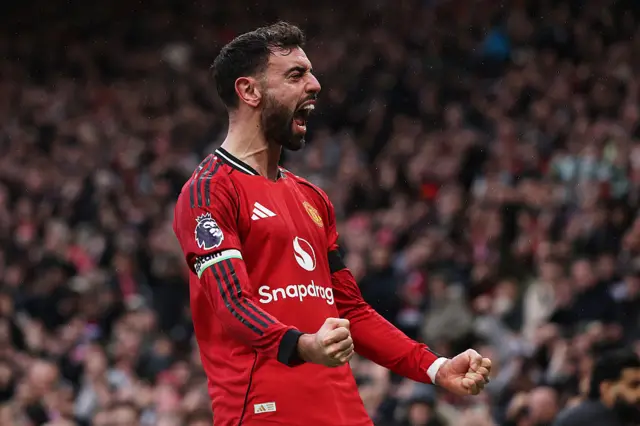 Bruno Fernandes celebrates