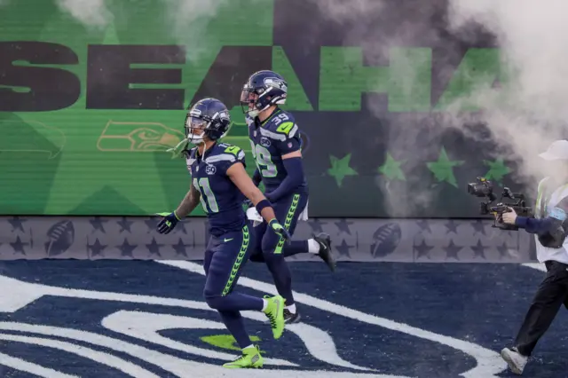 Jaxon Smith-Njigba taking to the field for the Super Bowl