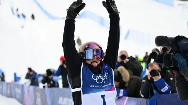 Gremaud celebrates