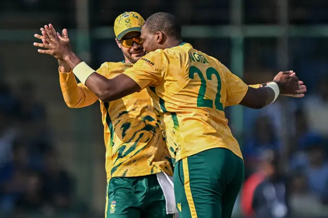 Lungi Ngidi celebrates a wicket