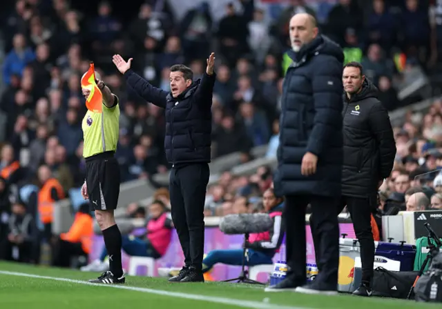 Marco Silva, Manager of Fulham, reacts