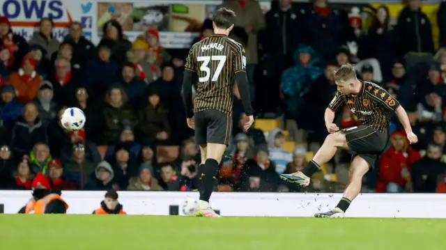 Joe Gelhardt scores free-kick