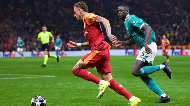 Galatasaray's Dutch forward #77 Noa Lang