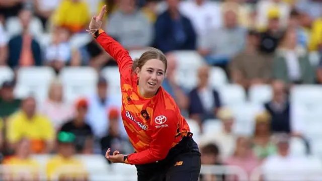Phoebe Brett of Birmingham Phoenix bowls