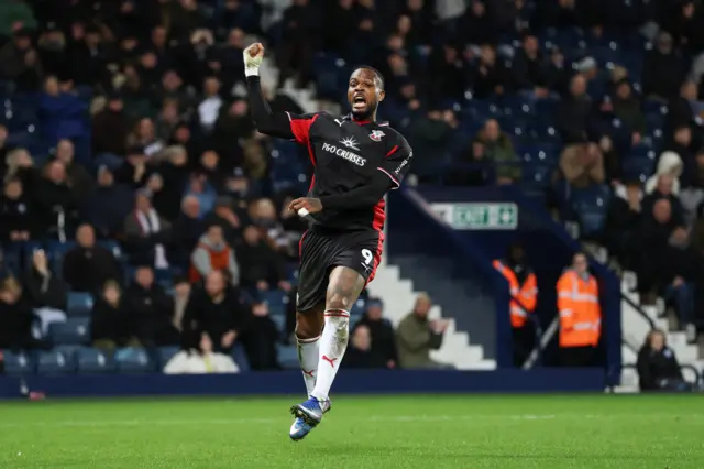 Cyle Larin of Southampton celebrates