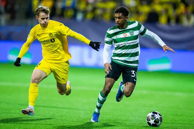 Ole Didrik Blomberg of Bodo/Glimt and Luis Guilherme of Sporting