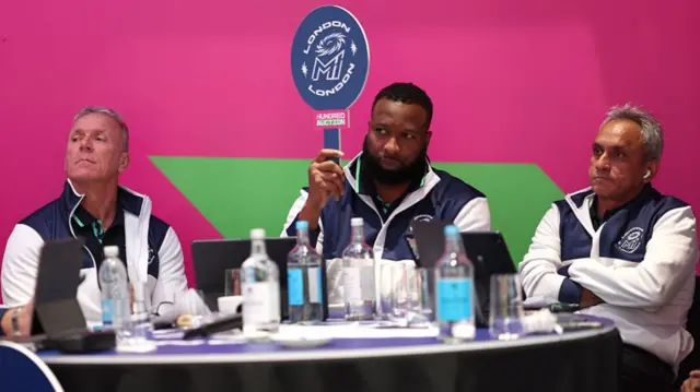 Alec Stewart and Kieron Pollard, Head Coach of MI London make a bid