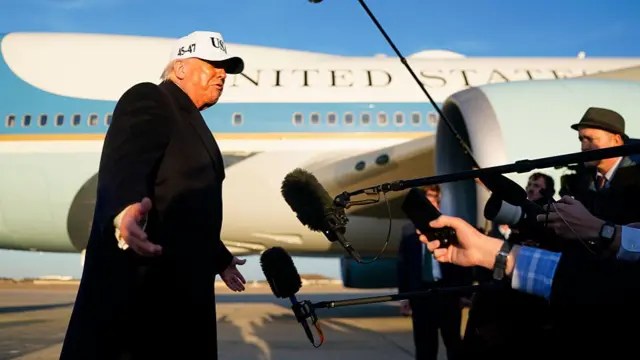 Trump speaks to reporters outside of Air Force 1