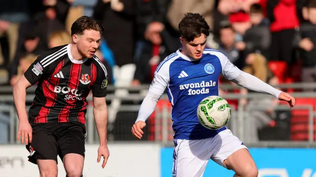 Action from Glenavon v Crusaders